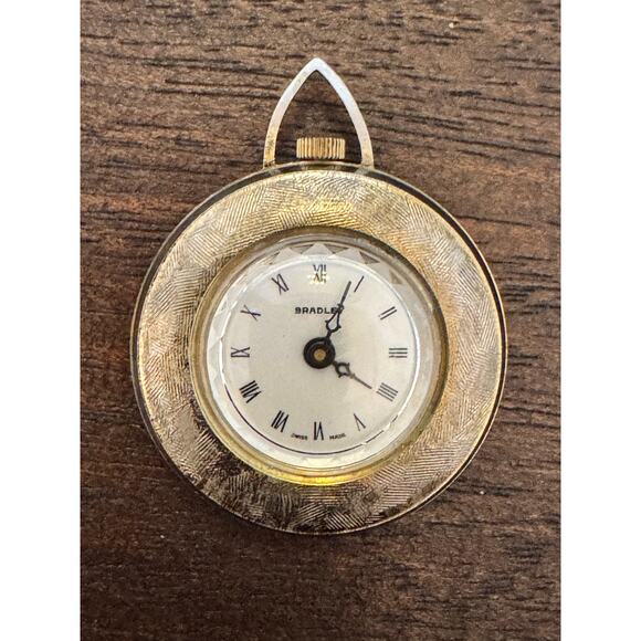 VTG Bradley Pendant Watch Gold Tone Mechanical Movement Swiss Made - Picture 2 of 16